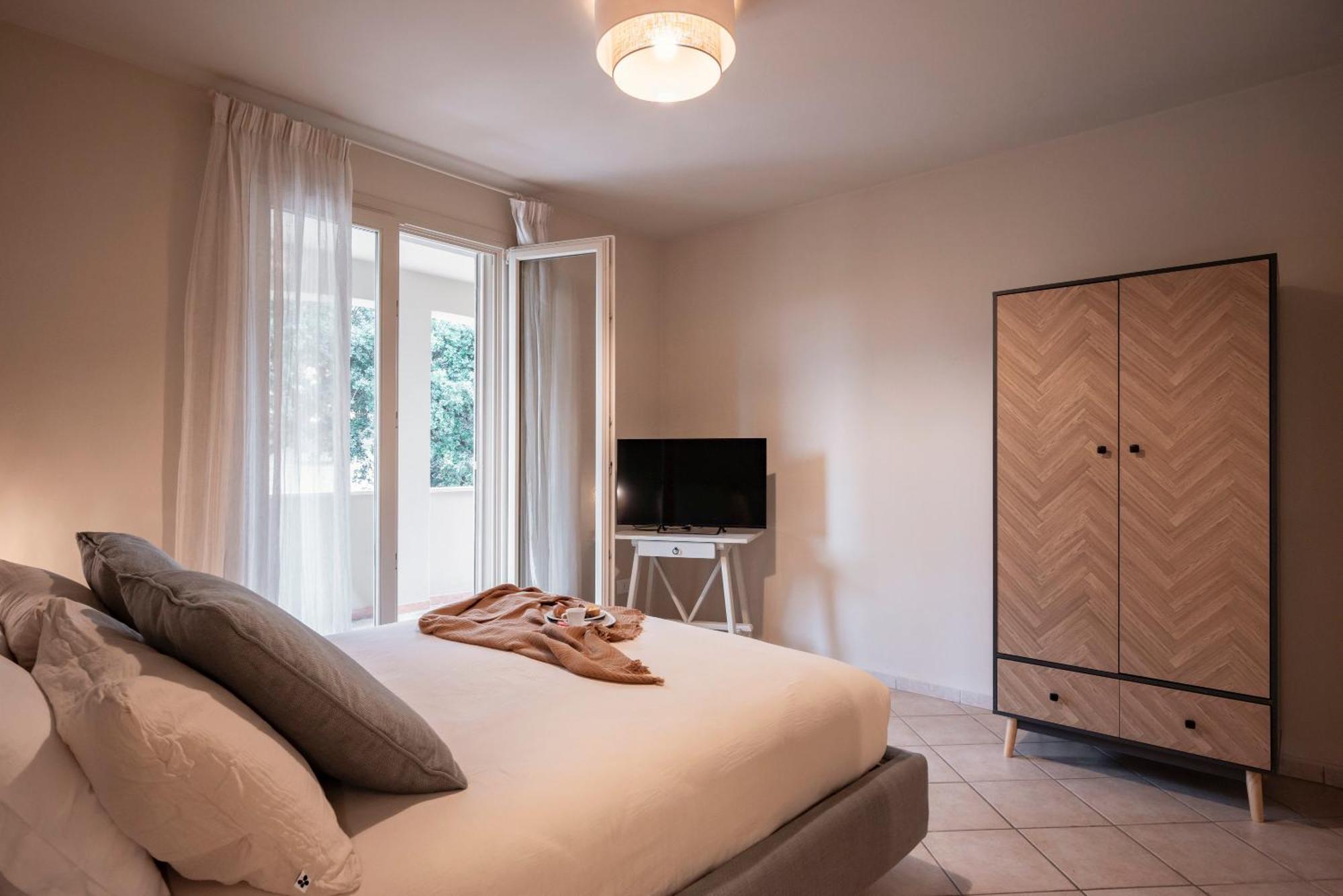 Zefiro Apartments 산빈첸초 외부 사진